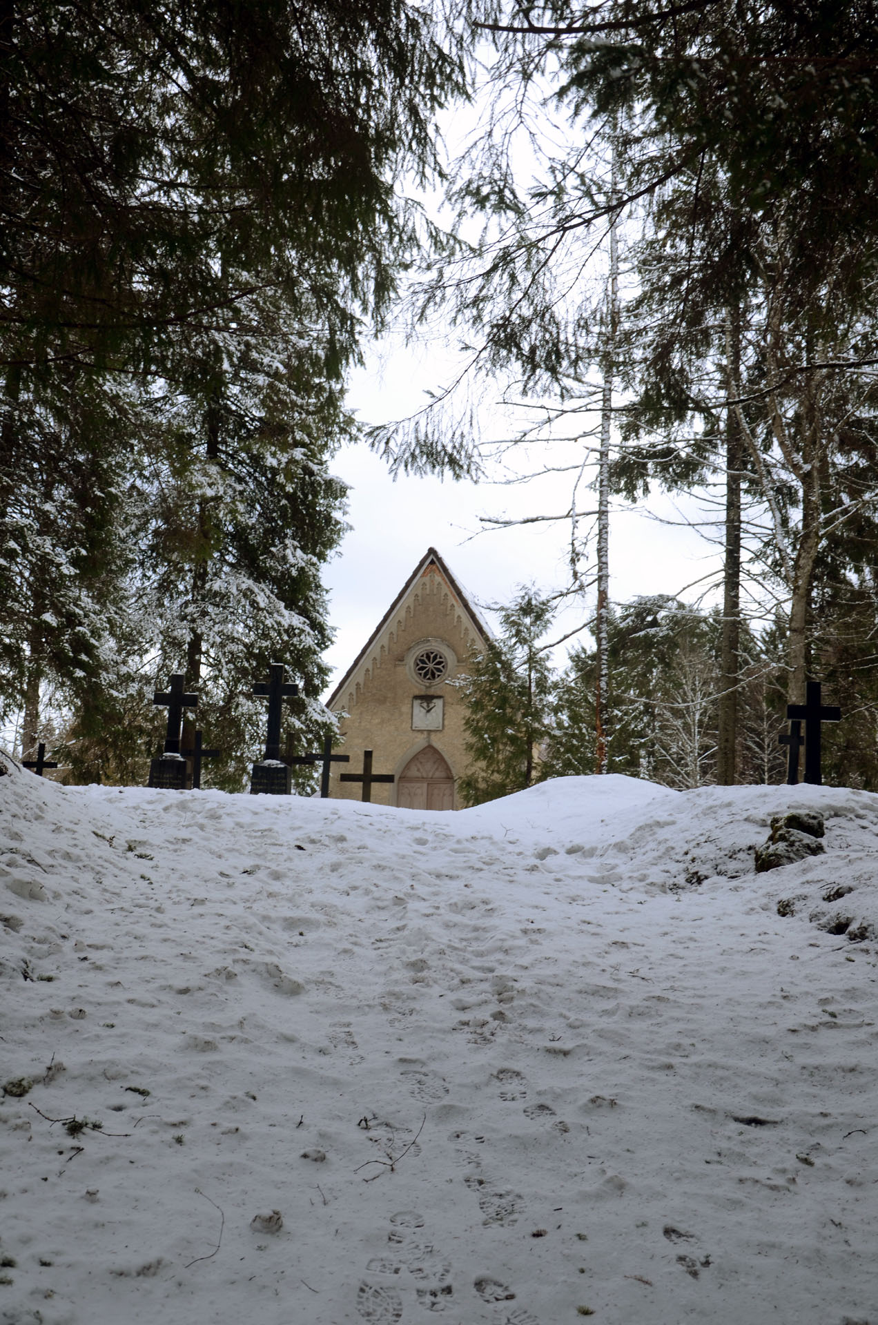 Pistohlkors Chapel