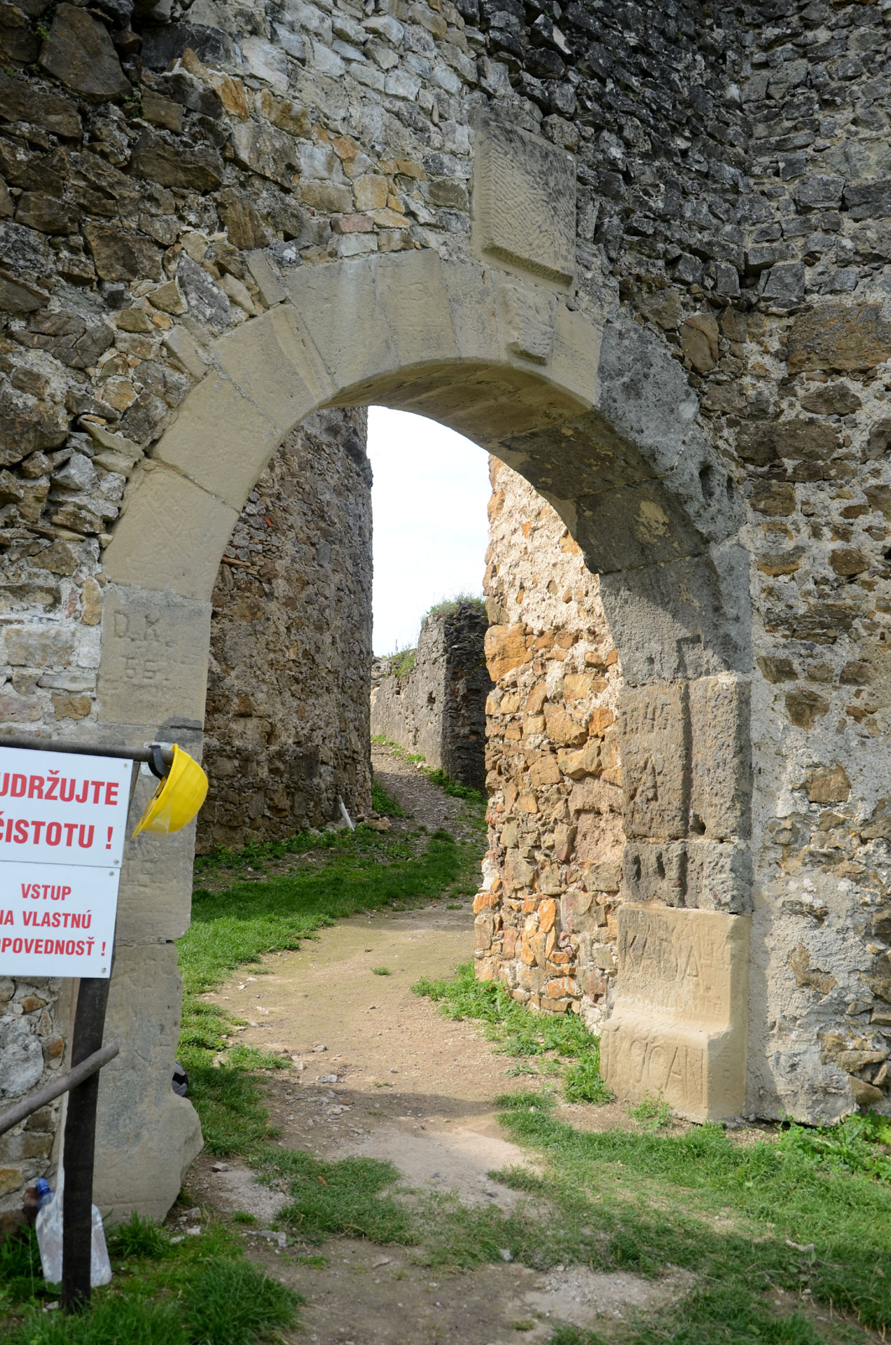 Jasenov Castle
