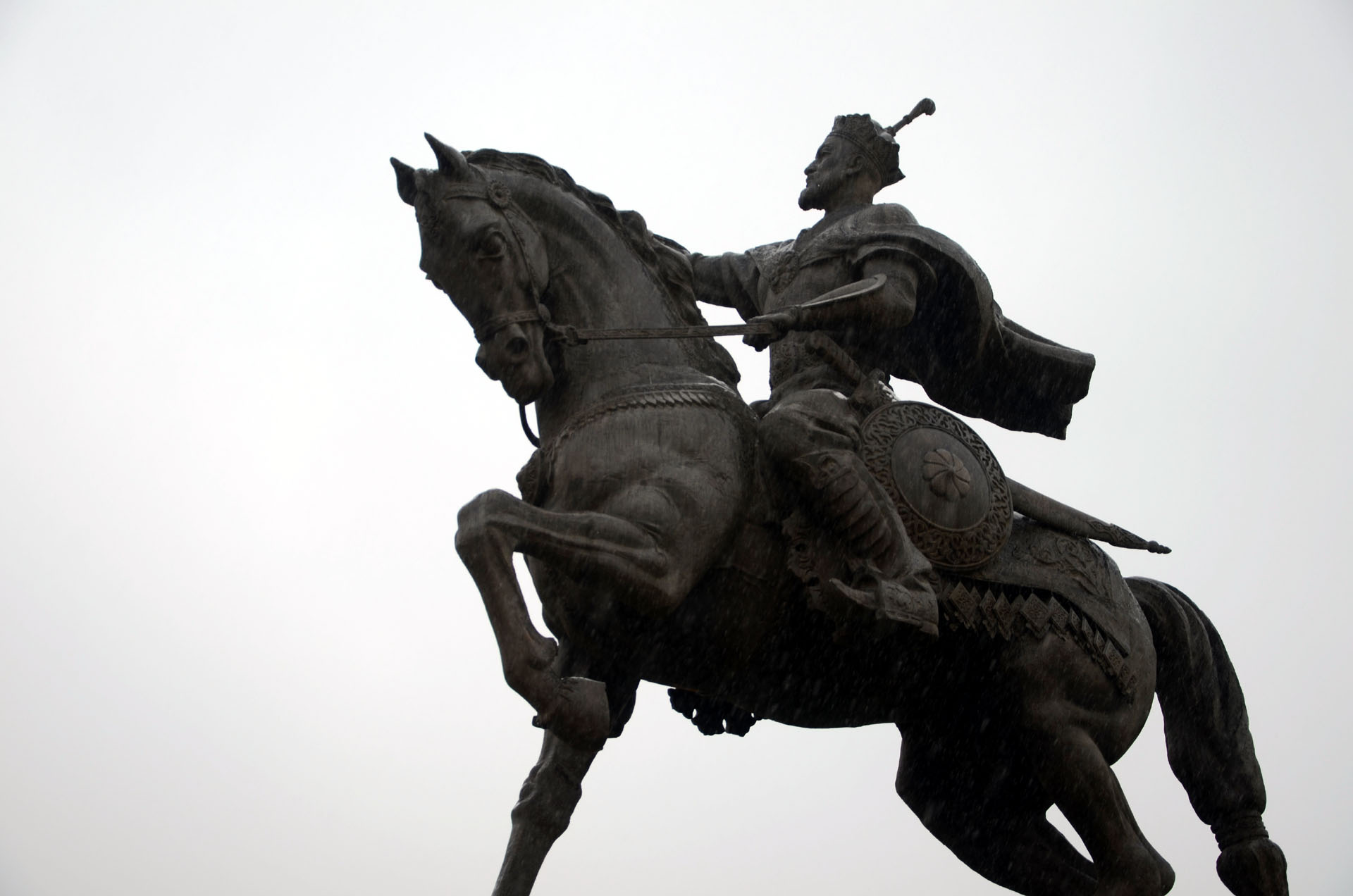 Amir Timur Statue