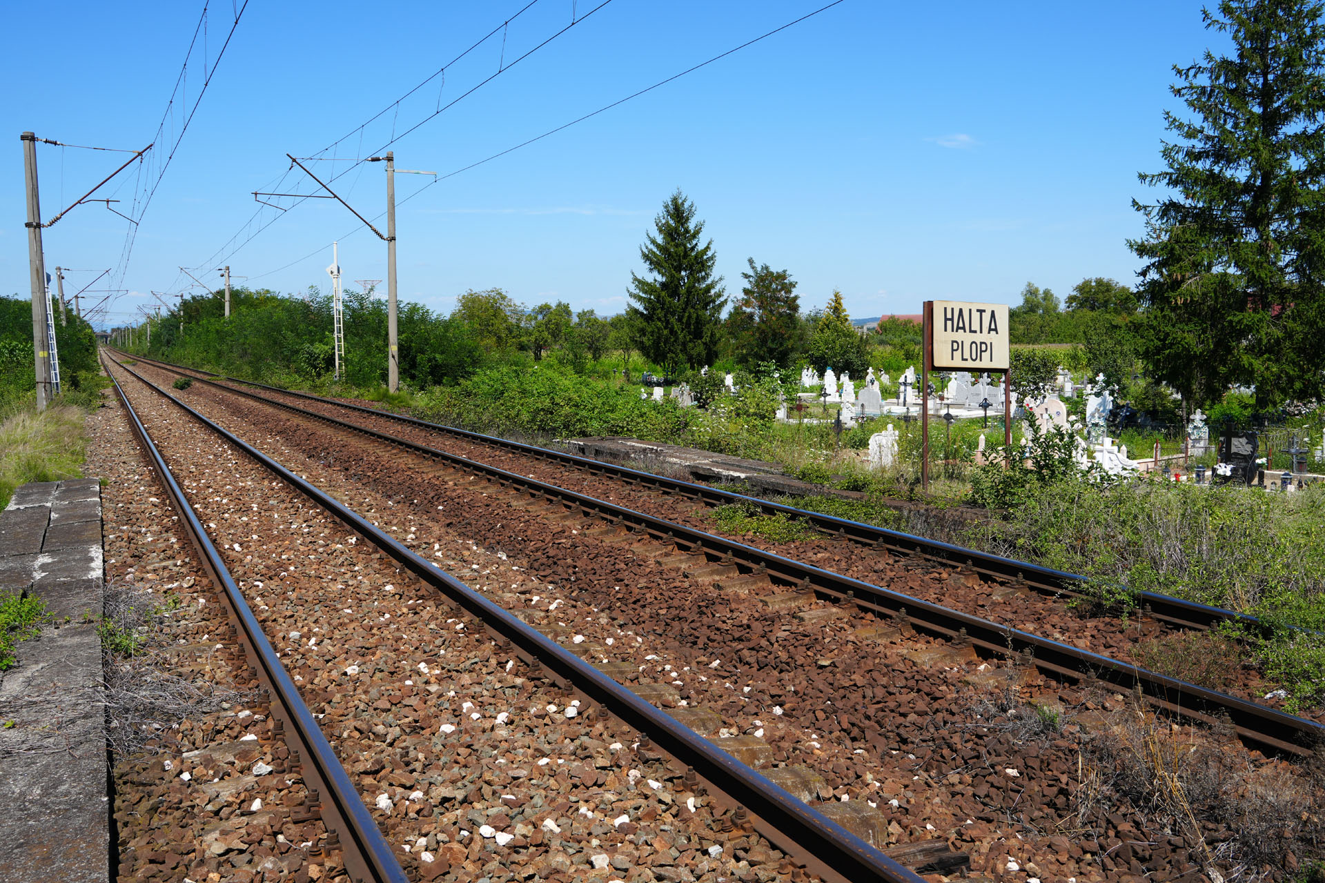 Plopi Railway Stop