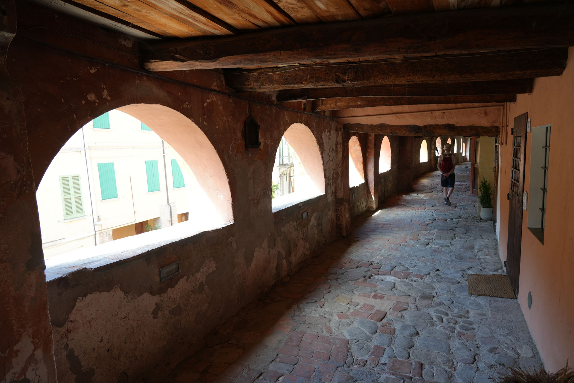 Via del Borgo